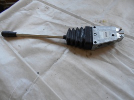 Рукоятка управ. гидрораспредел. 212506