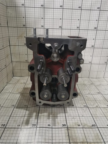 Головка блока цилиндра 8802.1003700Р (чугун) фото 1