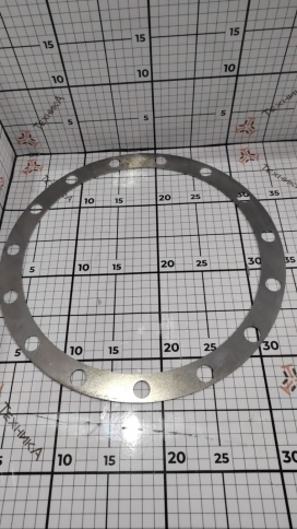 Прокладка 270 6010-28.00.015-01 (регулировочная трубы шарнира) фото 1