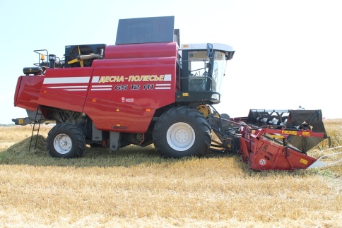 Комбайн зерноуборочный КЗС-1218 фото 3