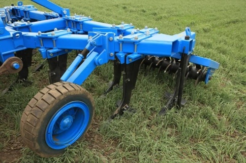 Плуги чизельные SVAROG фото 3