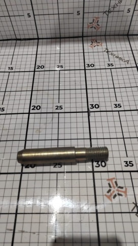 Шпилька направляющая для комплекта сдаивания колес R38 фото 1